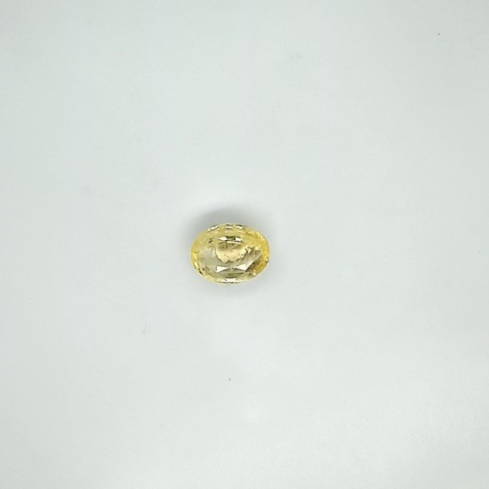 Yellow Sapphire (Pukhraj) 7.66 Ct Lab Tested